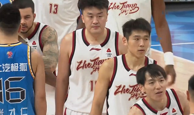 少5主力的北京凭啥赢浙江？许利民赛后说出3个字，深深震撼张庆鹏