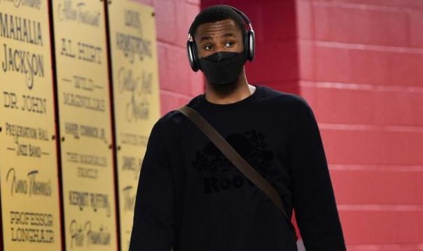 8868体育平台-NBA防疫政策撞上地区政策，维金斯和欧文如何选择？